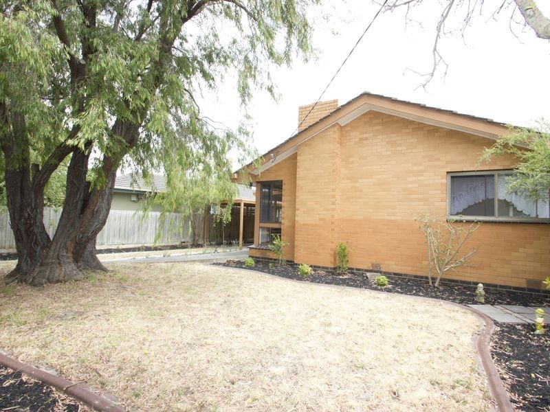 25 Torquay Avenue, Seaford VIC 3198