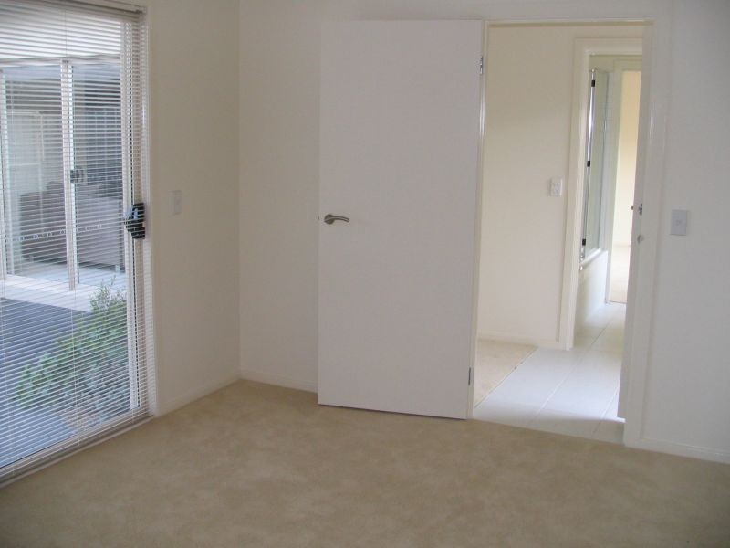 6/82 East Road, Seaford VIC 3198