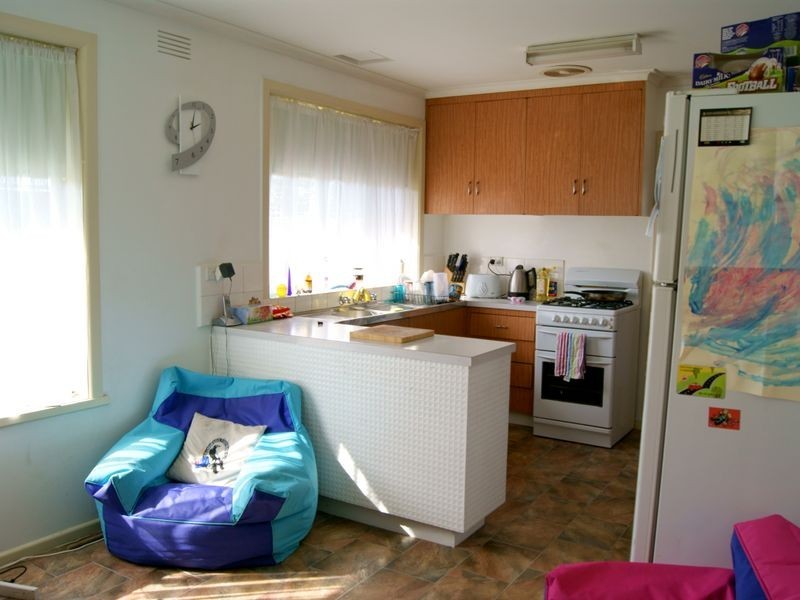 13 Selsey Street, Seaford VIC 3198