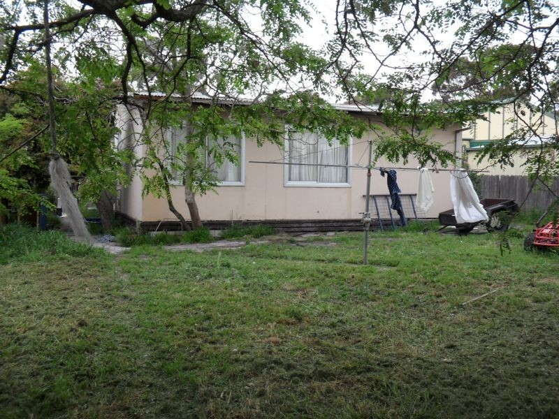 2 Karri Court, Frankston North VIC 3200