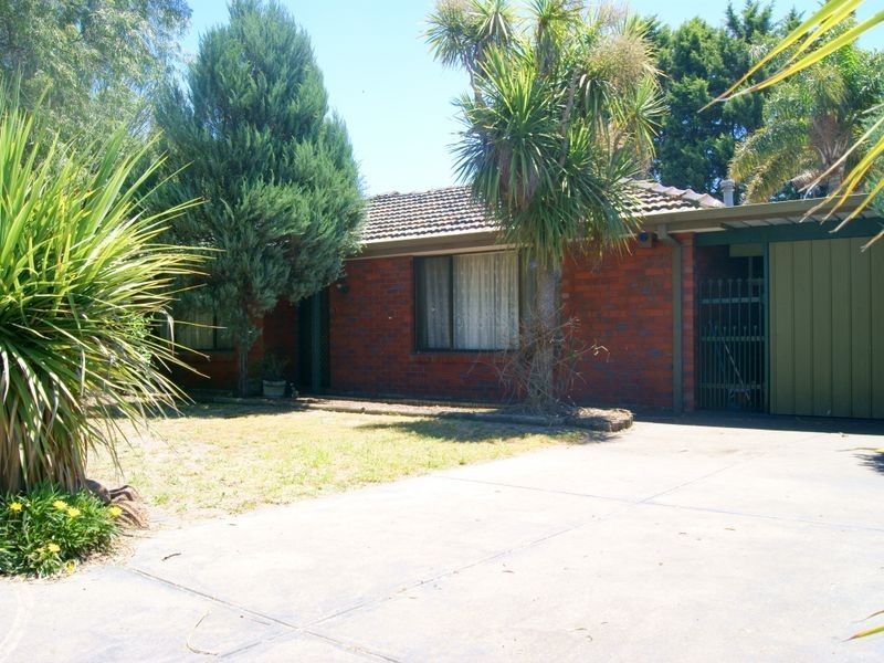 39 Emanuel Drive, Seaford VIC 3198
