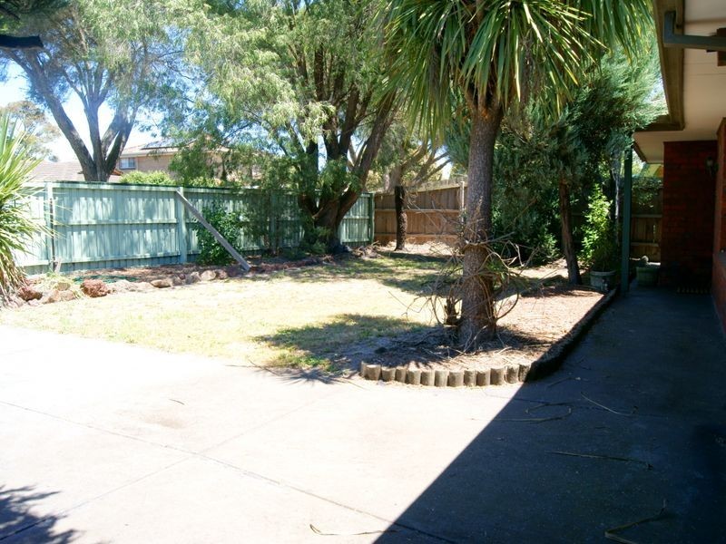 39 Emanuel Drive, Seaford VIC 3198