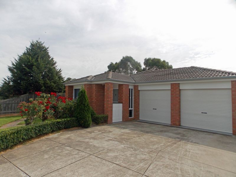 143 Carrumwoods Drive, Carrum Downs VIC 3201
