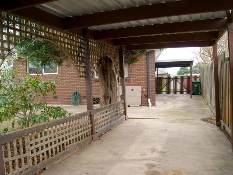 3 Benelong Crescent, Seaford VIC 3198