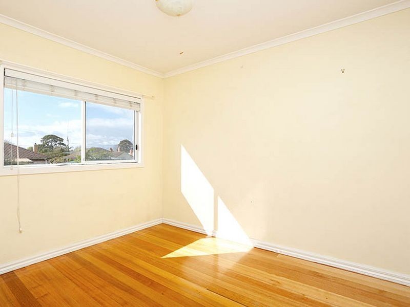 25 Kelvin Avenue, Seaford VIC 3198
