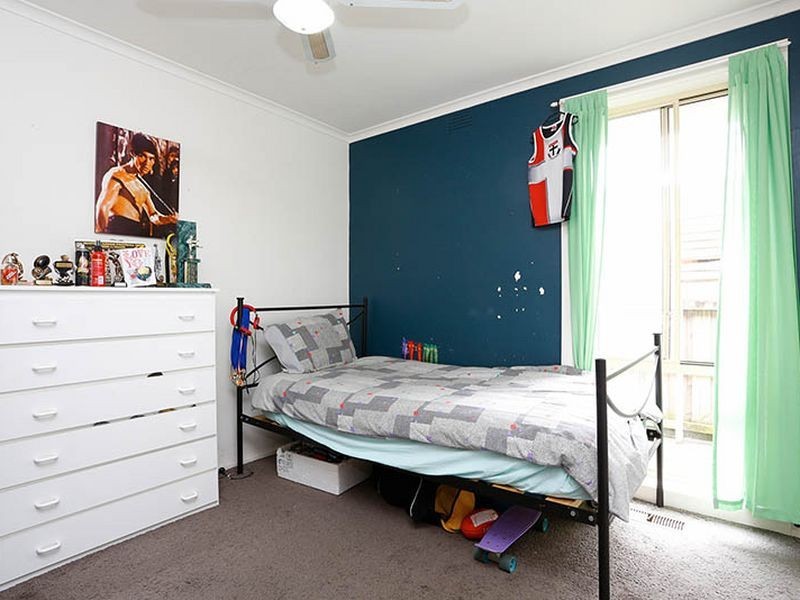 23 Torquay Avenue, Seaford VIC 3198