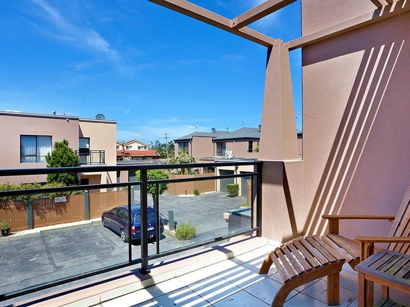 3/284-285 Nepean Highway, Seaford VIC 3198