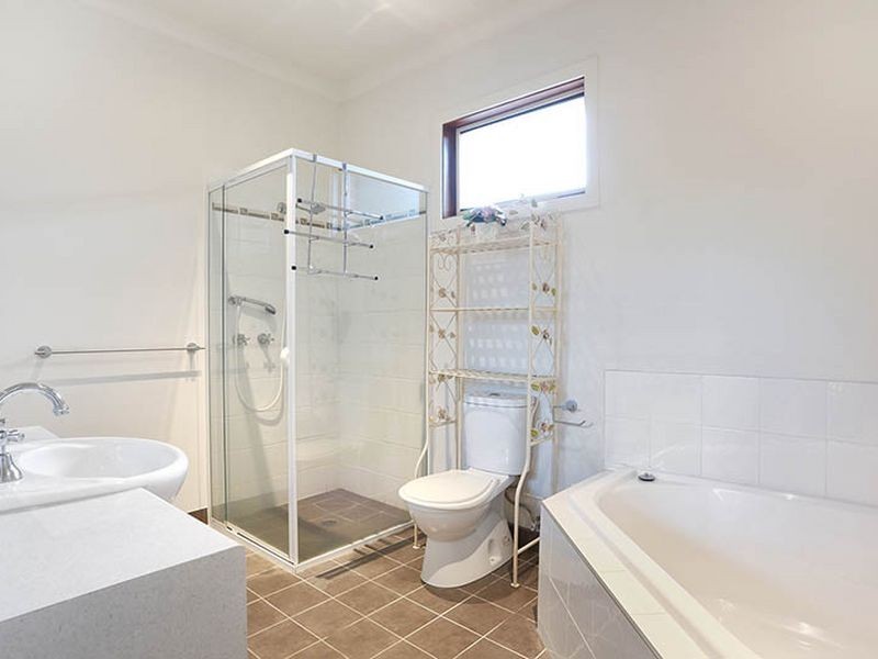 3/63 East Road, Seaford VIC 3198
