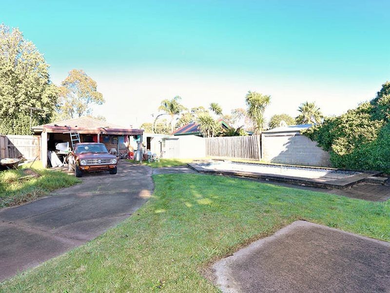 27 Belvedere Road, Seaford VIC 3198
