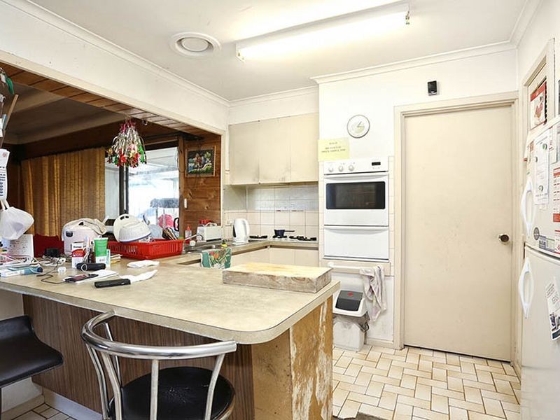 27 Belvedere Road, Seaford VIC 3198