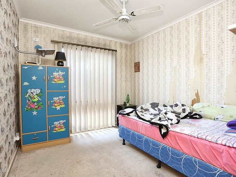 27 Belvedere Road, Seaford VIC 3198