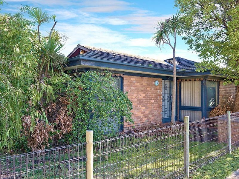 27 Belvedere Road, Seaford VIC 3198