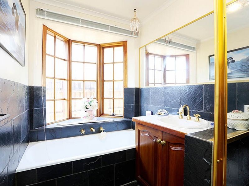 202 Frankston Dandenong Road, Seaford VIC 3198