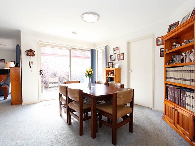 1/2 McRae Street, Seaford VIC 3198