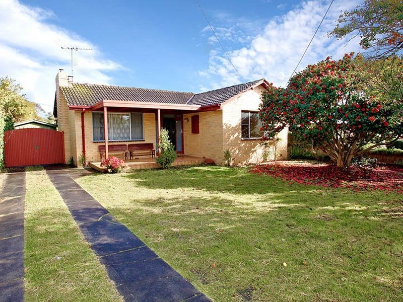 24 Elsie Avenue, Seaford VIC 3198