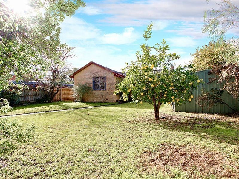24 Elsie Avenue, Seaford VIC 3198