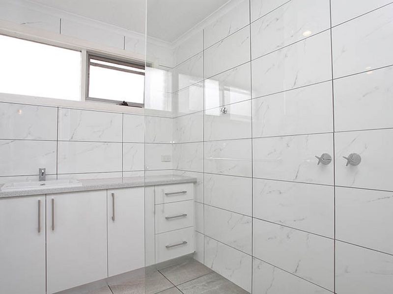 2/209 Seaford Road, Seaford VIC 3198