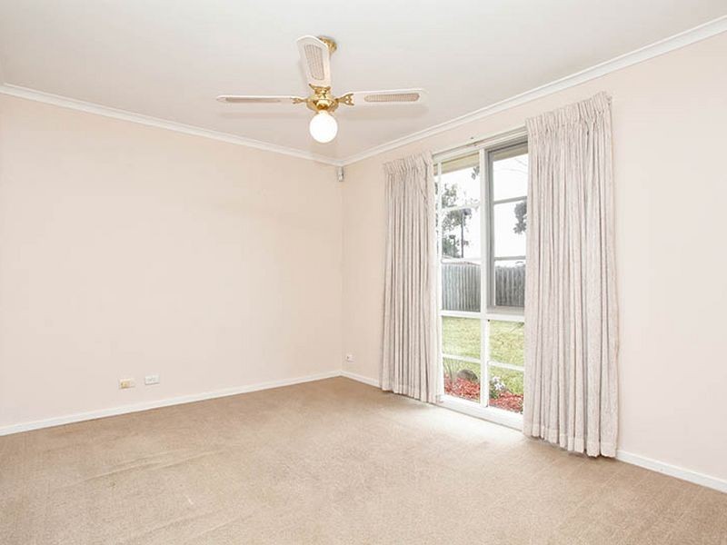 2/209 Seaford Road, Seaford VIC 3198