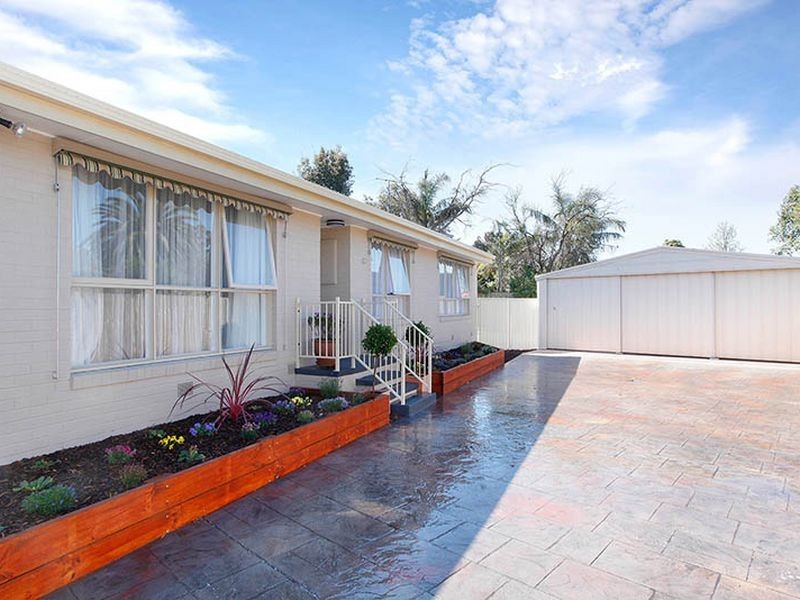 2 Susan Court, Seaford VIC 3198