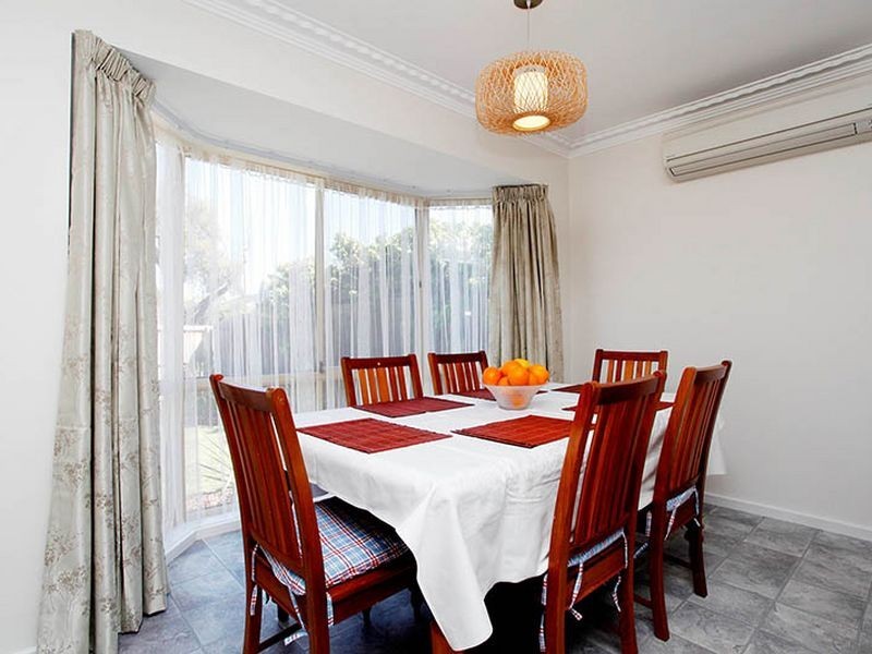 2 Susan Court, Seaford VIC 3198