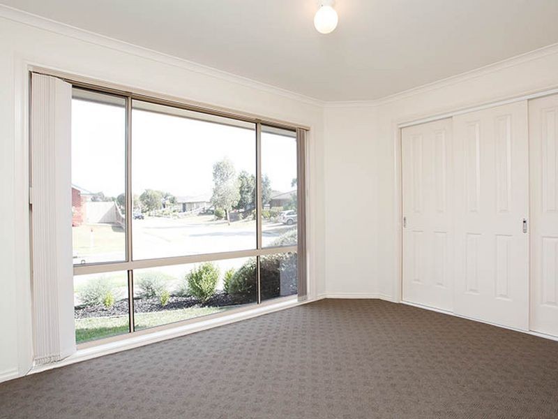 12/11 Coco Parade, Skye VIC 3977