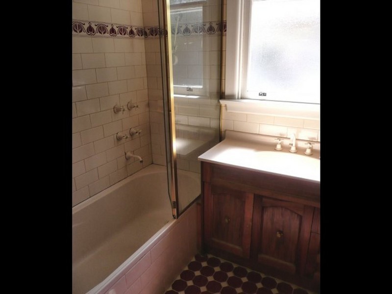 102 Kananook Avenue, Seaford VIC 3198