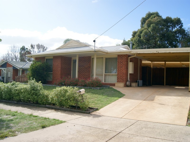 6 Marcella Place, Carrum Downs VIC 3201
