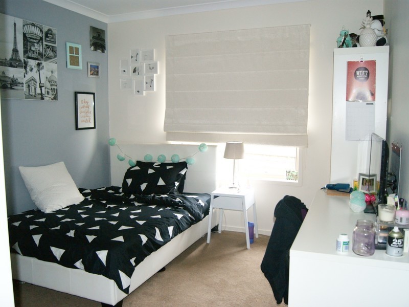 5 Rhone Grove, Skye VIC 3977