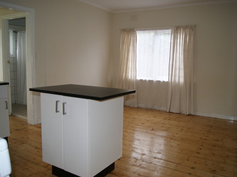 36 Airlie Grove, Seaford VIC 3198