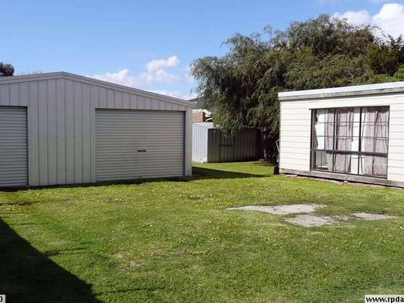 32 Seaford Road, Seaford VIC 3198