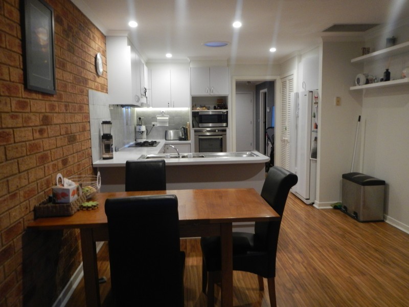 2/10 Roche Court, Chelsea Heights VIC 3196