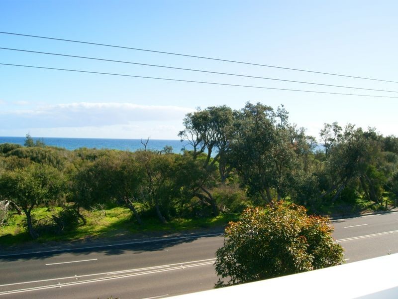 2/107-108 Nepean Highway, Seaford VIC 3198