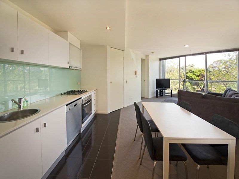 13/568 New Street, Brighton VIC 3186