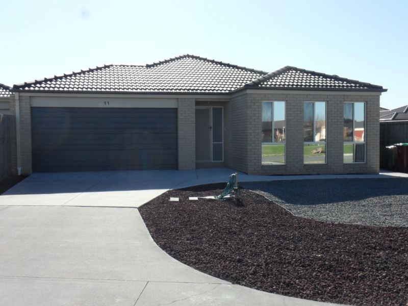 11 Pengana Way, Cranbourne West VIC 3977