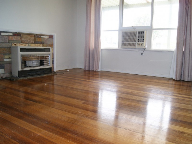 14 Weatherston Road, Seaford VIC 3198