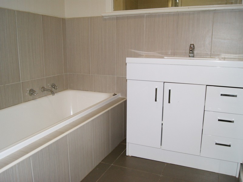 14 Weatherston Road, Seaford VIC 3198