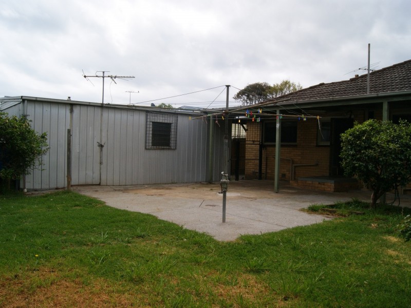 14 Weatherston Road, Seaford VIC 3198