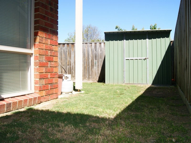 16D Kelvin Avenue, Seaford VIC 3198