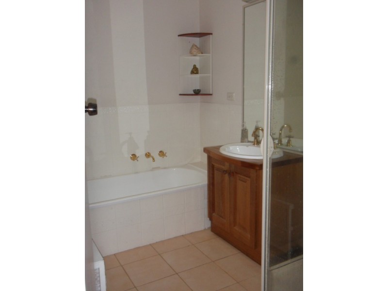 12 Hummerstone Road, Seaford VIC 3198