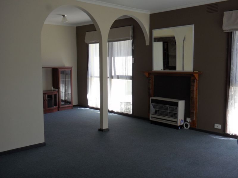 15 Webb Street, Seaford VIC 3198