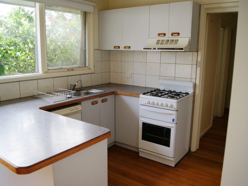 1 Selsey Street, Seaford VIC 3198