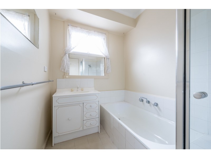 14 Hodges Street, Seaford VIC 3198