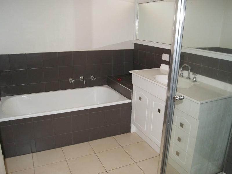 18 Elisdon Drive, Seaford VIC 3198
