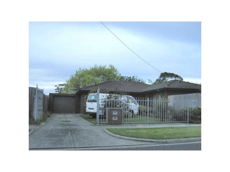 99 Austin Road, Seaford VIC 3198