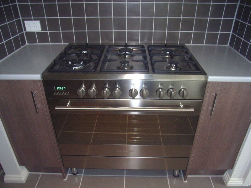 12 Jubilee Avenue, Seaford VIC 3198