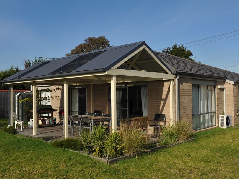 12 Jubilee Avenue, Seaford VIC 3198