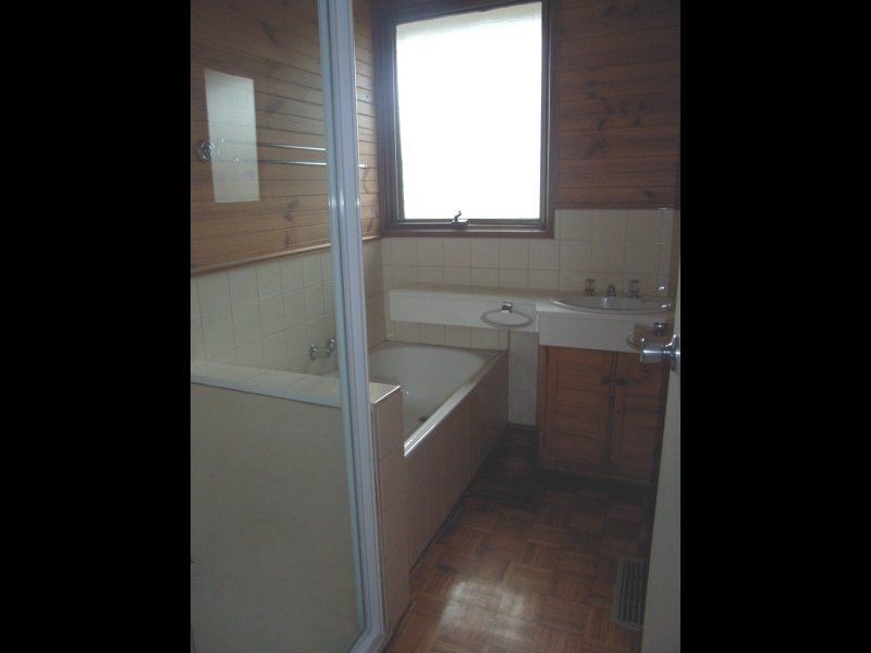 34 Taldra Crescent, Seaford VIC 3198