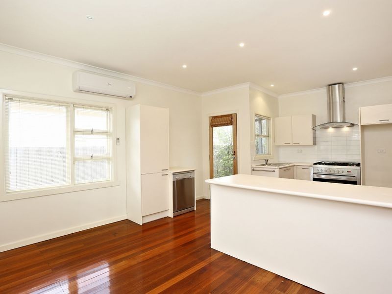 1/8 Scott Street, Seaford VIC 3198