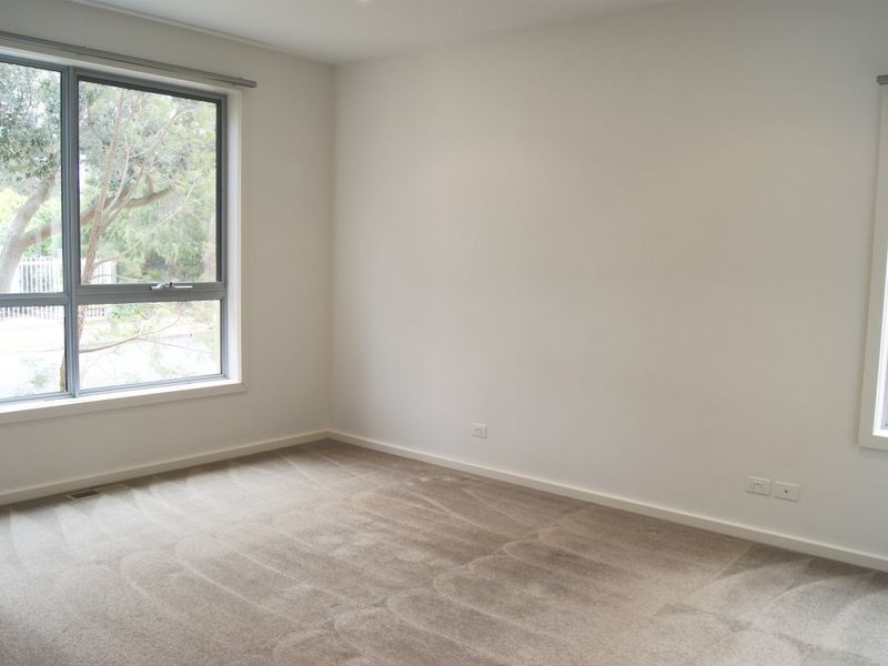 67a Kananook Avenue, Seaford VIC 3198