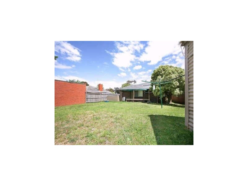 9 Centenary Street, Seaford VIC 3198